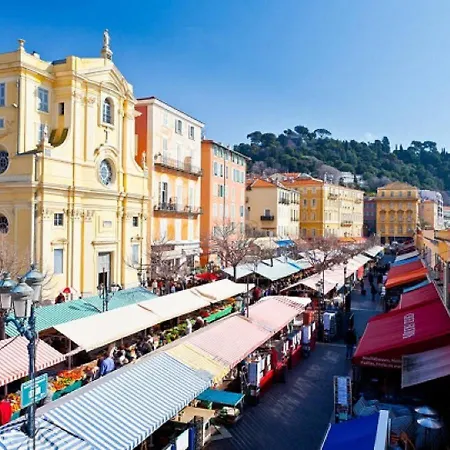 Apartamento Le Rossetti B. - Modern, Long Balcony, Old Town *